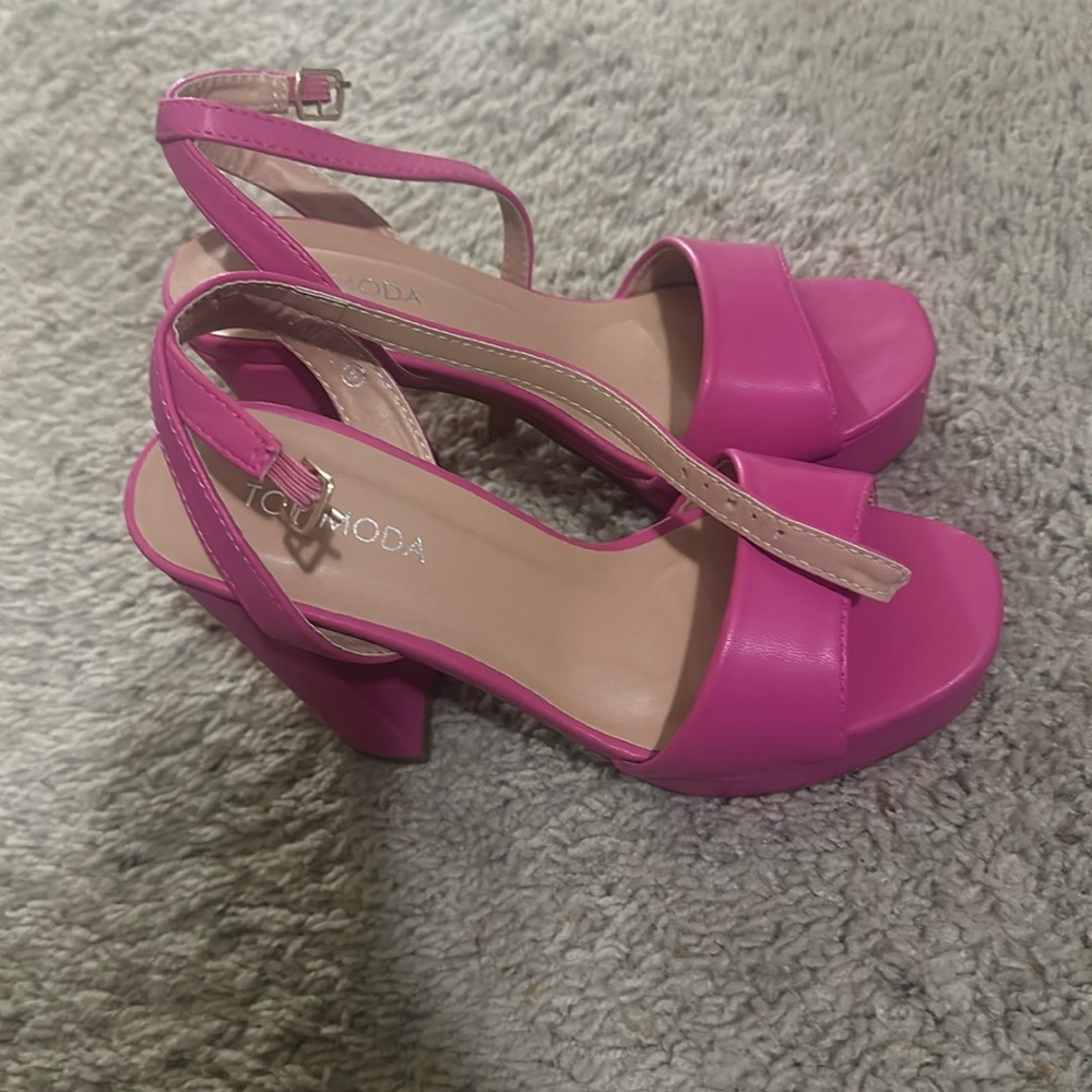 Pink Heels